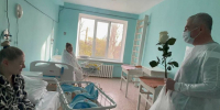 Подарки для рожениц и многодетных мам: волонтеры и депутаты «Единой России» в Херсонской области поздравляют с Днем матери - Единая Россия