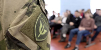 Росгвардейцы в Херсонской области провели для школьников круглый стол, посвященный профилактике экстремизма - Henichesk.Ru