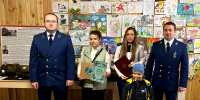 В прокуратуре Генического района подведены итоги конкурса детского творчества «День Победы в моей семье» - Henichesk.Ru