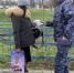 Росгвардейцы поздравили жителей Херсонской области с Днём Конституции Российской Федерации - Henichesk.Ru